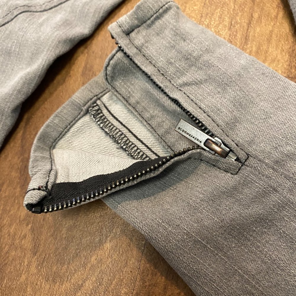 Bcbgmaxazria Jada Moto Women's SIZE 26/31 Skinny Jeans Ankle Zip Black Grey Wash - Picture 6 of 9